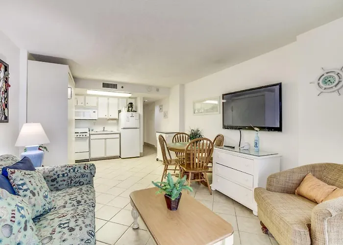 Hosteeva Atlantica Beachfront Condo Amazing Ocean Views